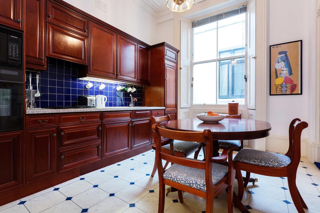 Veeve - Queen'S Gardens Flat London Rom bilde